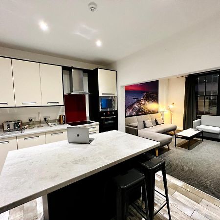 The Pier Suite Serviced Apartment 黑潭 外观 照片