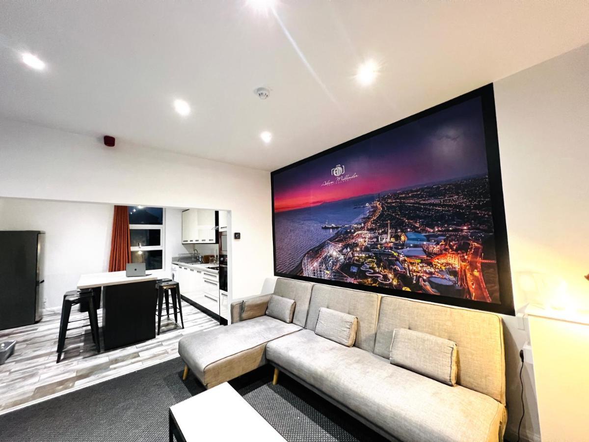 The Pier Suite Serviced Apartment 黑潭 外观 照片
