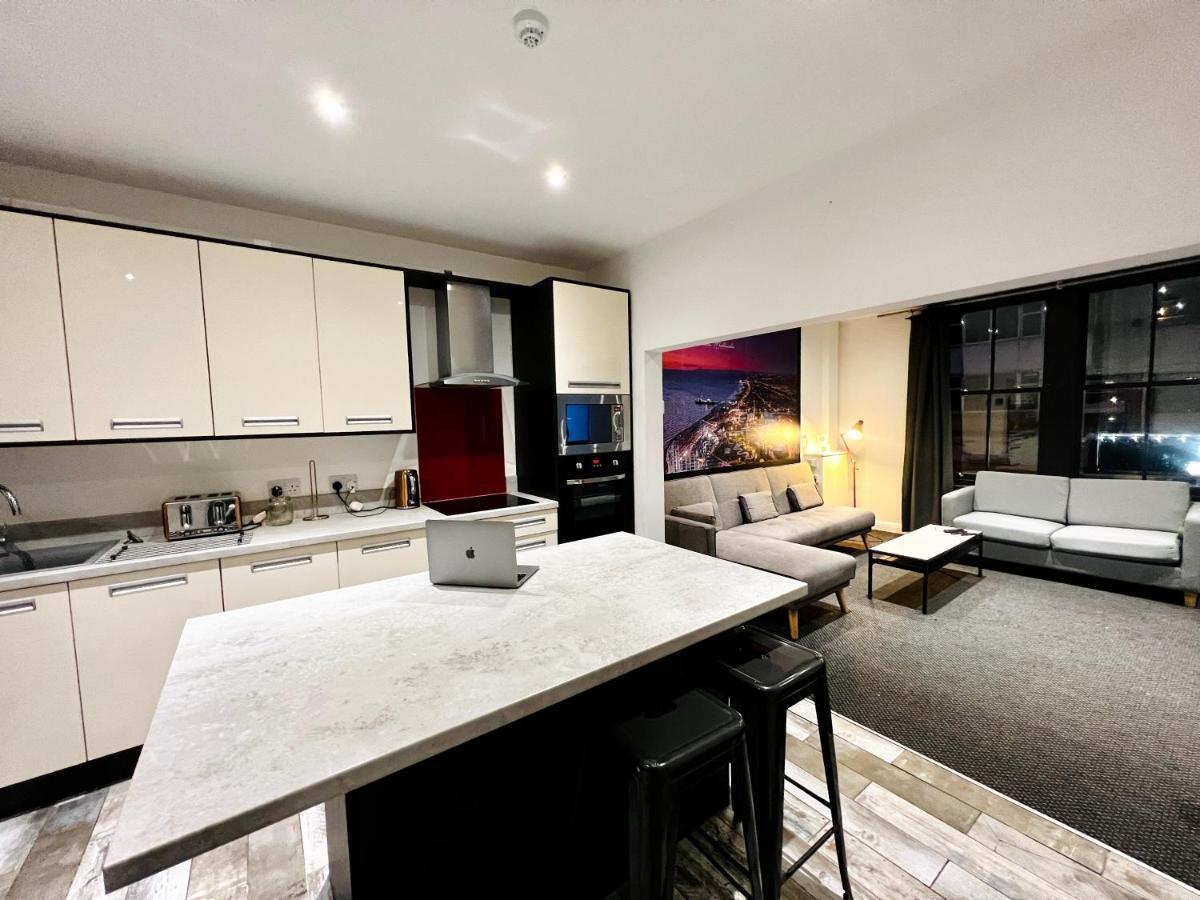 The Pier Suite Serviced Apartment 黑潭 外观 照片